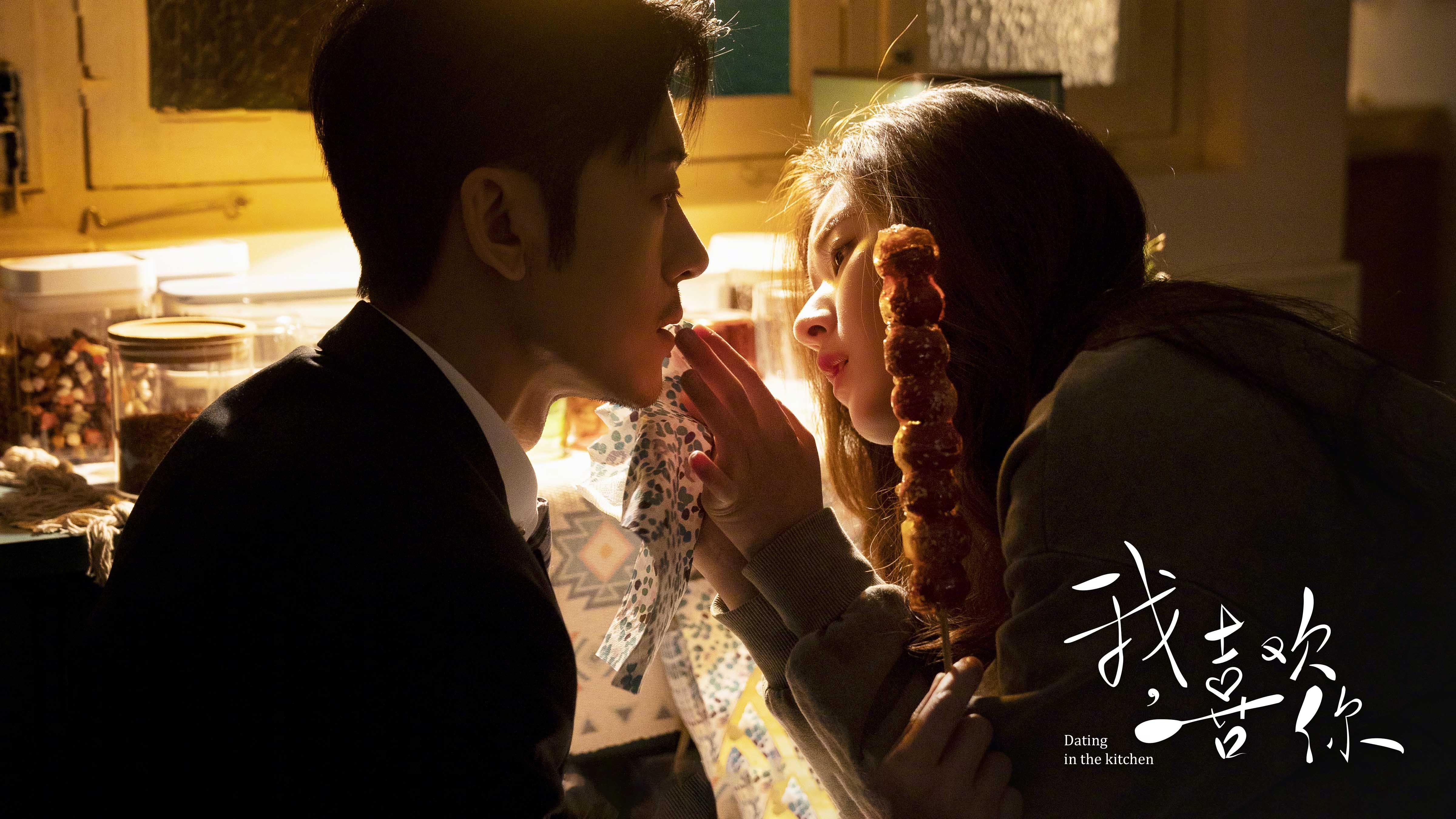 爱游戏在线登录入口-WRC赛场激战：车手间的巅峰对决，wrc赛车视频